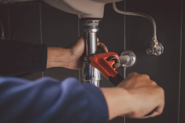 Best Emergency Plumber  in Cumberland Head, NY